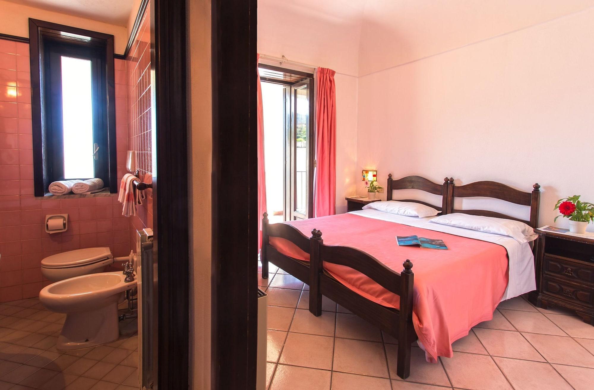 איסקיה Hotel San Valentino Terme מראה חיצוני תמונה