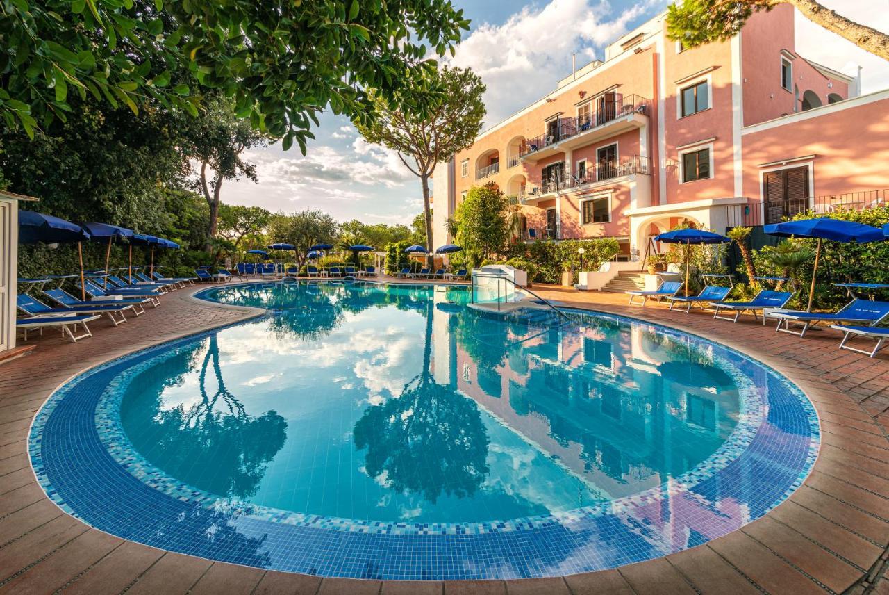 איסקיה Hotel San Valentino Terme מראה חיצוני תמונה