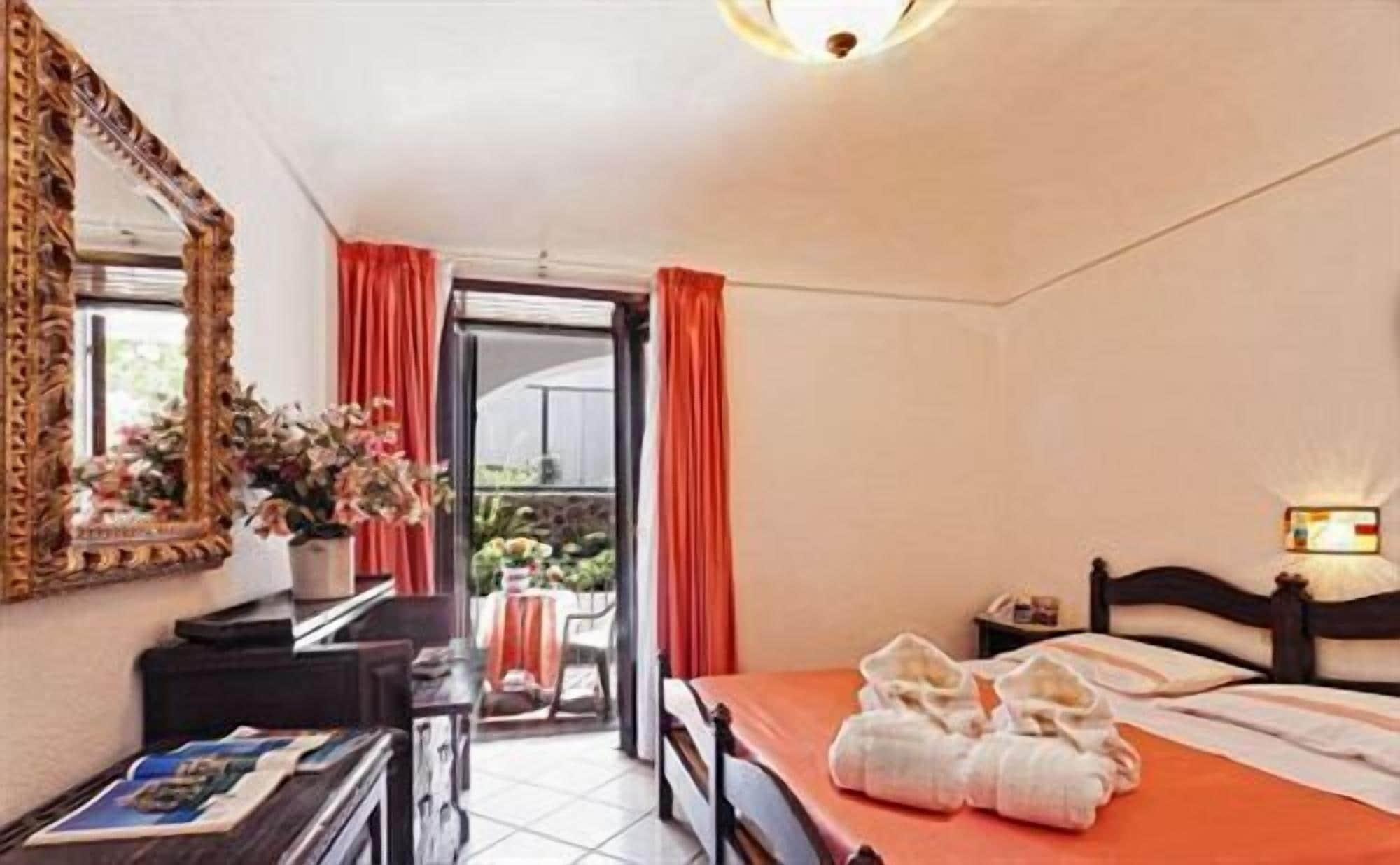 איסקיה Hotel San Valentino Terme מראה חיצוני תמונה