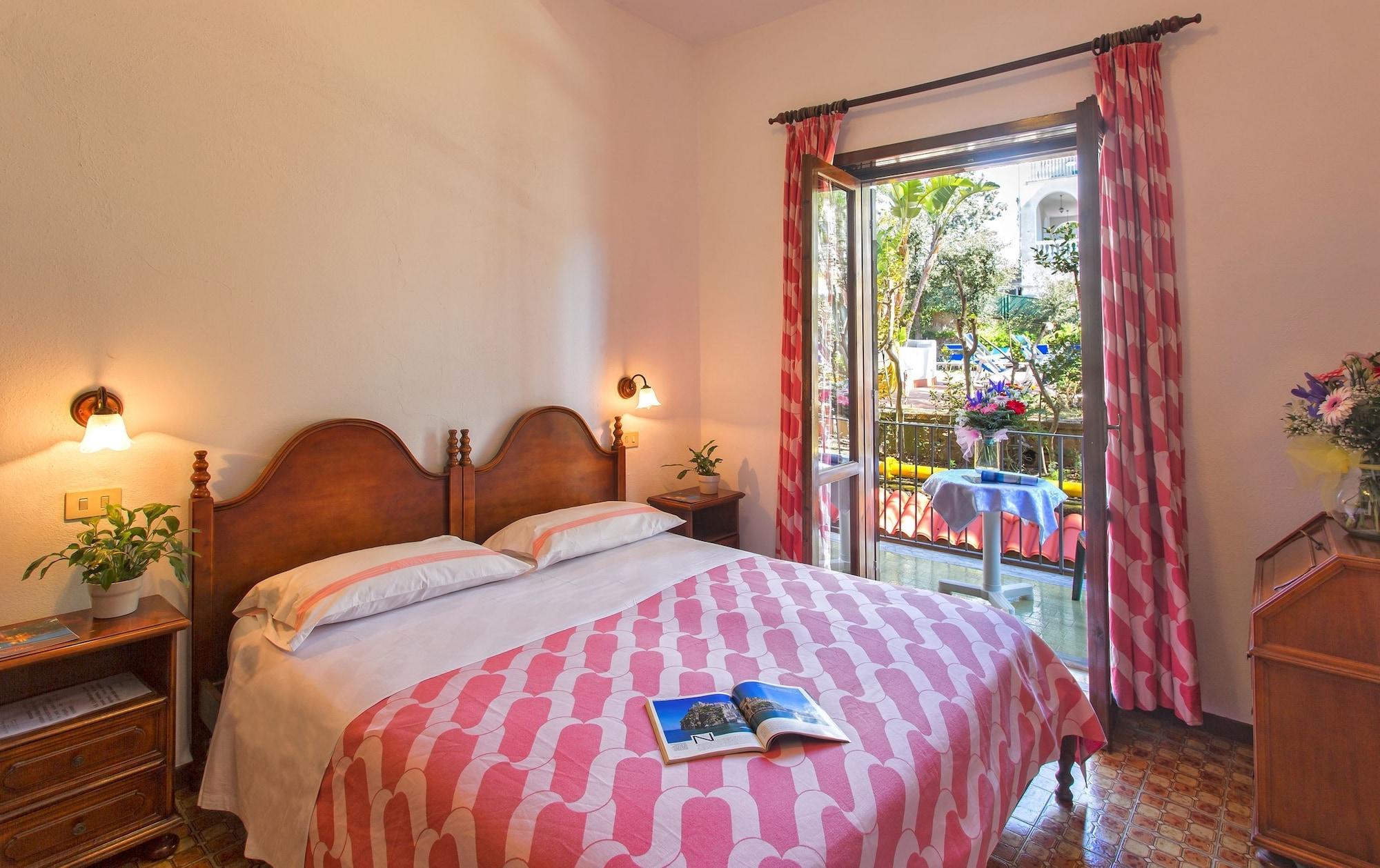 איסקיה Hotel San Valentino Terme מראה חיצוני תמונה