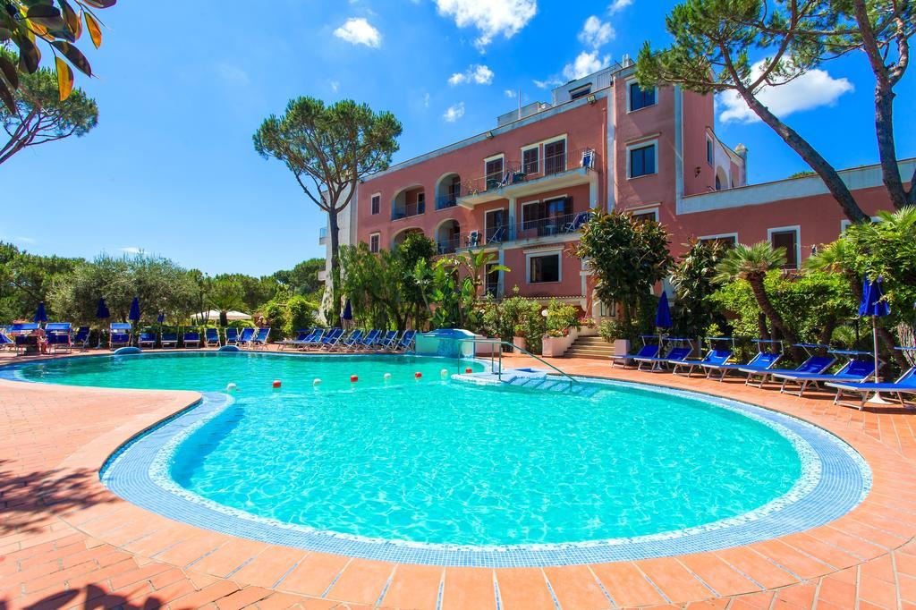 איסקיה Hotel San Valentino Terme מראה חיצוני תמונה